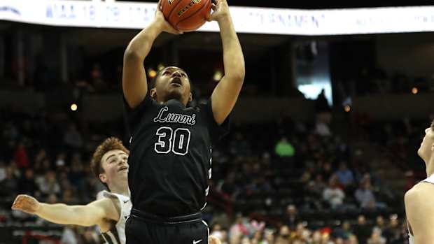 2022-03-04 at 3.51.23 AMstate-spokane-arena-1b-2b-basketball 53